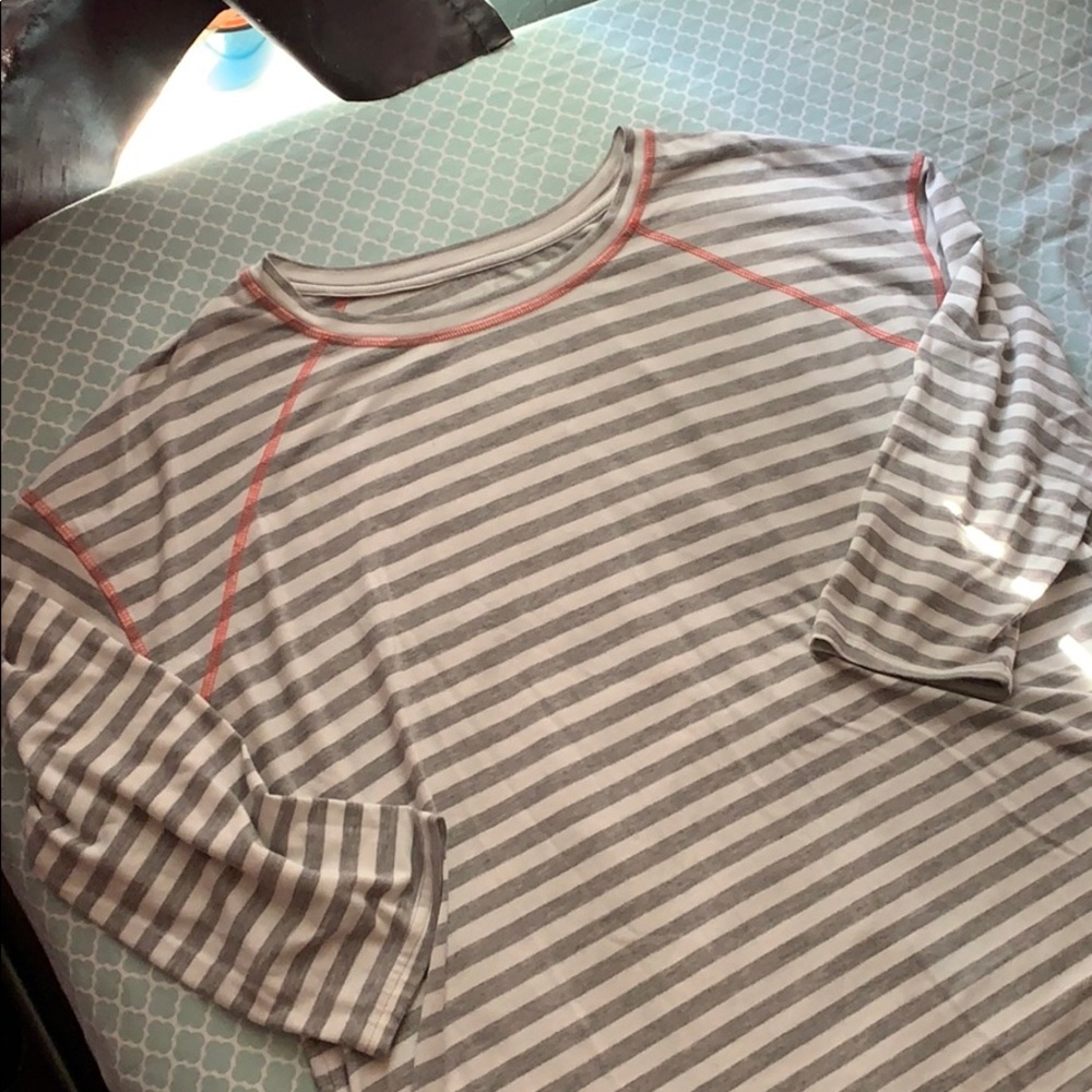 Maurices shirt